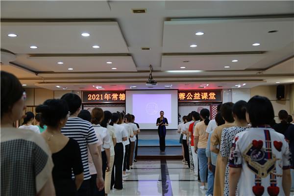 db8c98de814d41bdbb5ab617bf1409c6.jpg