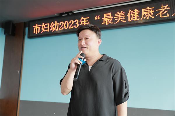 cdba39fd1db84daea36ad30dee5365a9.jpg