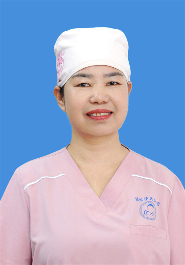 刀小英