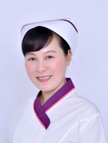 葉彩云