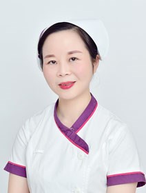 黃　穎