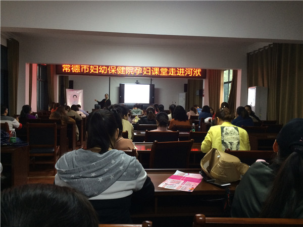張菲圖二.jpg